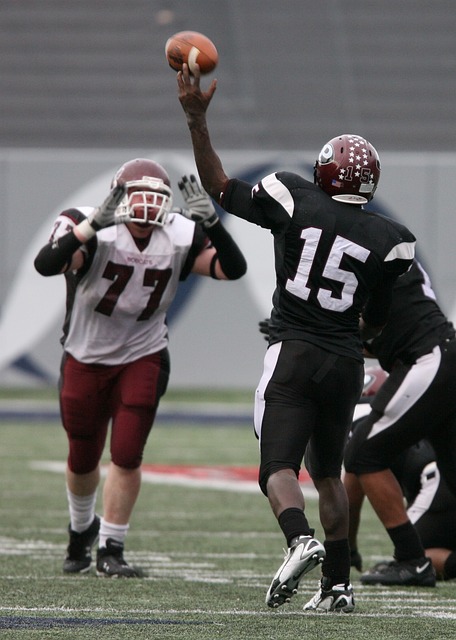 祝福，顾春含、邢琦等六名45岁的裁判员本赛季结束后挂哨