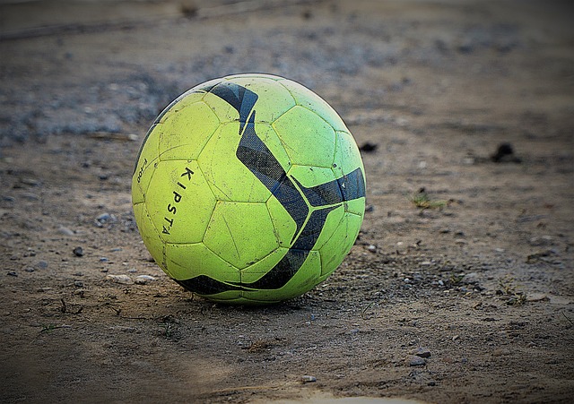 安东：球队早早进球本应取得胜利；我们反复出现低级错误