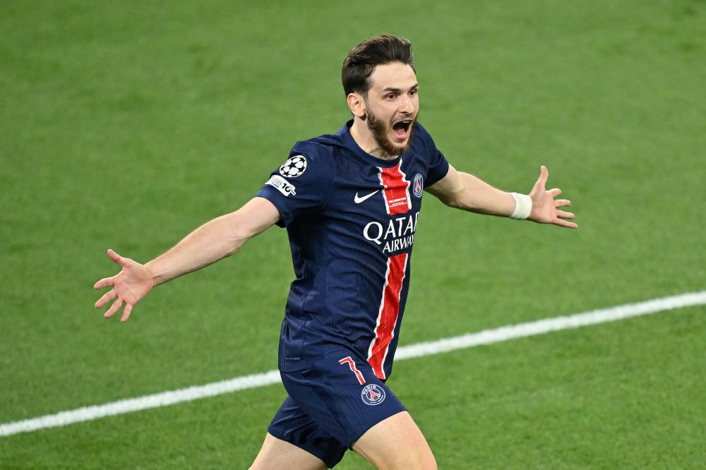 2-0，4-3！欧联杯之王神了，英超140亿对决战老东家，赢球=搅乱争冠格局